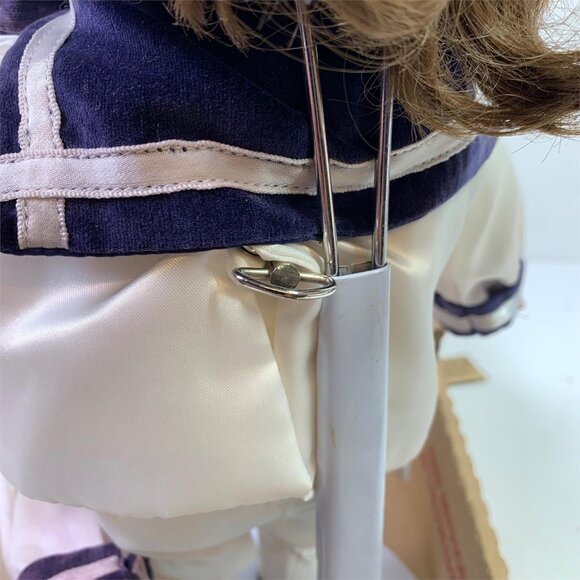 Pair Of Dolly Dingle, Billie Bumps Porcelain Musical Collector Dolls, Sailors! - Picture 5 of 5